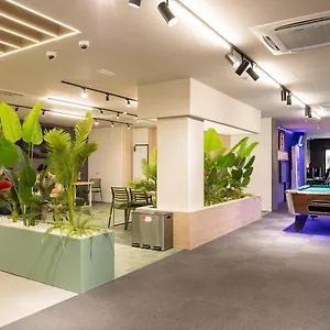Futurotel Malagueta Capsule hotel
